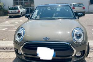 MINI CLUBMAN COOPER D