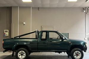 TOYOTA HILUX LN 110