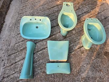 Sanitari bagno vintage verde 