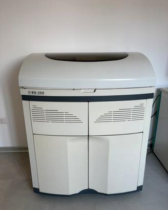 Strumento chimica clinica da laboratorio analisi