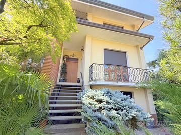 Villa o villino Casorezzo [Cod. rif 3333403VRG]