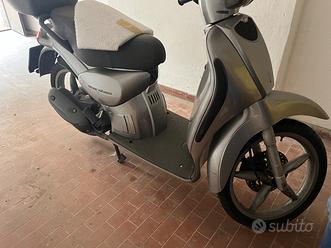 Aprilia Scarabeo 100 4T