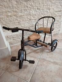 Triciclo biposto in metallo inizio 900'