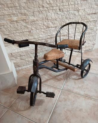Triciclo biposto in metallo inizio 900'