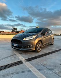 Ford fiesta st-line 1.5 tdci 75cv neopatentati