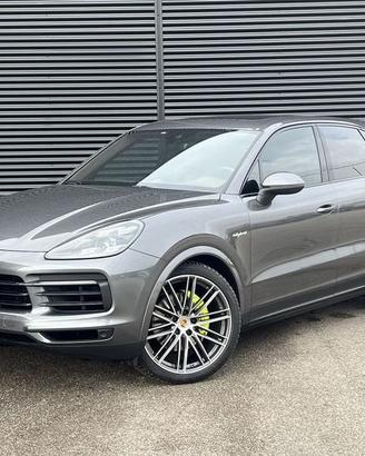 Porsche Cayenne 3.0 V6 E-Hybrid 462 CV