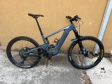 Santacruz heckler c shimano ep8 batteria 720