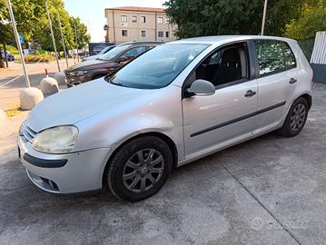 Volkswagen Golf 1.6 GPL #GM