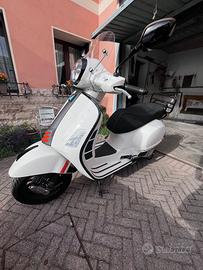 Vespa 300 Gts