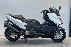 KYMCO AK 575 PREMIUM