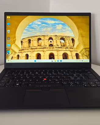 Lenovo ThinkPad X1 Carbon 7th i7-8565U..RAM 16 SSD