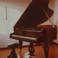 Pianoforte mezza coda