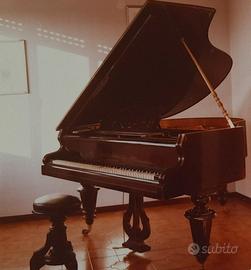 Pianoforte mezza coda