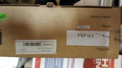 Matrice Kramer VGA 4 x 4