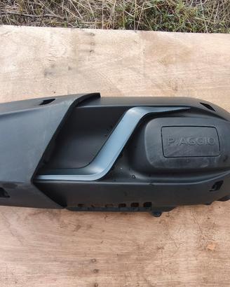 copri carter motore piaggio Beverly 400 hpe