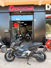 Honda X-ADV 750 ABS DCT