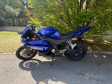 Yamaha yzf r125