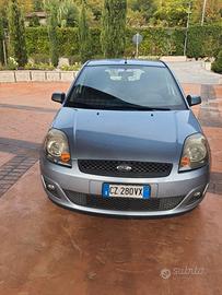  Ford fiesta unico ptoprietario solo km 60000