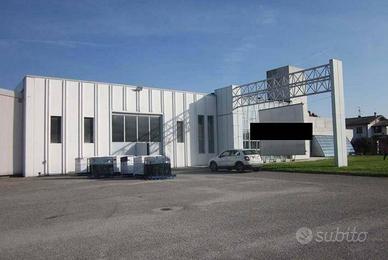 Immobile in asta di 3754 m² con più di 5 locali a 