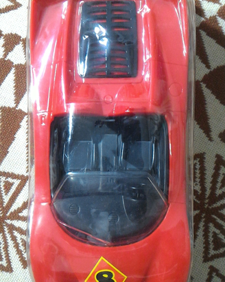 Ferrari (MegaAuto)