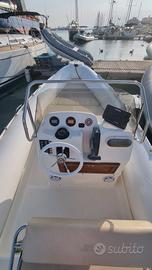 Joker Boat Coaster 650 Yamaha 150 PRONTO BOA