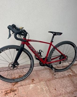 Gravel bike