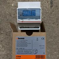 BTicino - Voltmetro/amperometro digitale DIN35