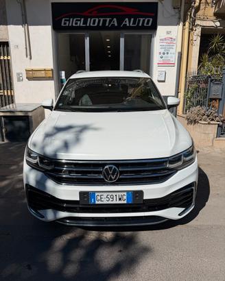 Volkswagen Tiguan 2.0 TDI 150 CV SCR DSG R-Line