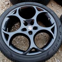 CERCHI E GOMME 21 ORIGINALI ALFA ROMEO COD:2109