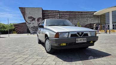 Alfa Romeo 75 1.6 IE 1990