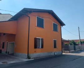 Trilocale completamente mansardato