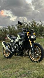 Honda CB 1000 Hornet SP (sinistrata)