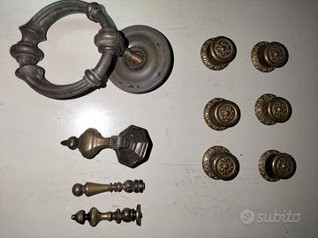 N°  10 Pomelli in Ottone