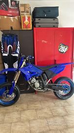YAMAHA YZ 125