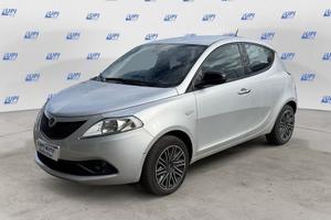 Lancia Ypsilon 1.0 firefly hybrid Gold s&s 70cv