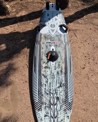 Tavola da windsurf RRD da 105 litri