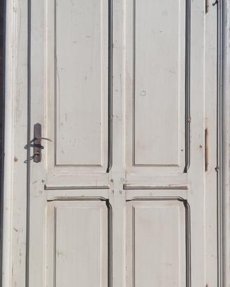 Porta antica/Vintage laccata da centro.