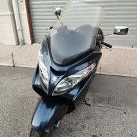 Suzuki Burgman AN 400