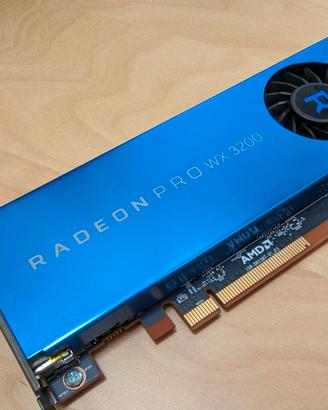 Scheda grafica low profile AMD Radeon Pro WX3200