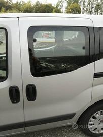 Porta laterale sx nuda FIAT QUBO del 2012