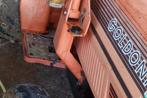 Trattore goldoni 3050