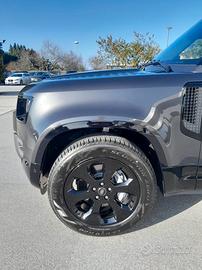 land rover defender 110 phev dynamic