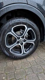 Kumho 215/55 R17 98V