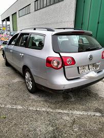 VOLKSWAGEN PASSAT SW 2007 - 53.25 - RICAMBI USATI