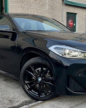 BMW X2 S-DRIVE M-SPORT 116CV - FULL LED, PACCHETTO