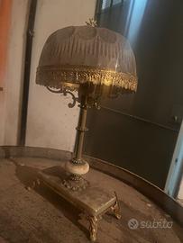 Lampada antica