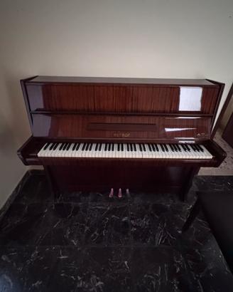 Pianoforte verticale Petrof