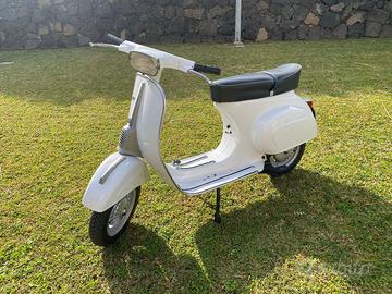 Vespa 50 special