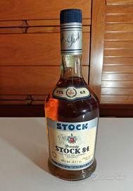 Bottiglia Brandy Stock 84 numerata e di qualità