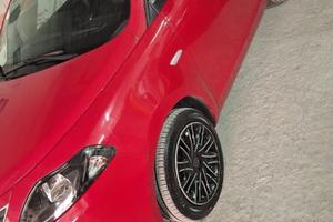 Lancia Ypsilon Hybrid